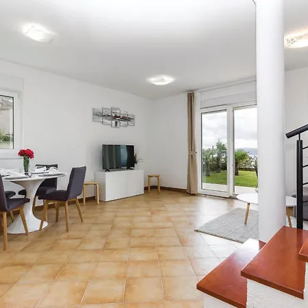 Beautiful In With Wifi Apartment Crikvenica