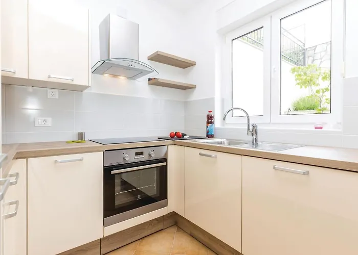 2 Bedroom Cozy In Apartmán *