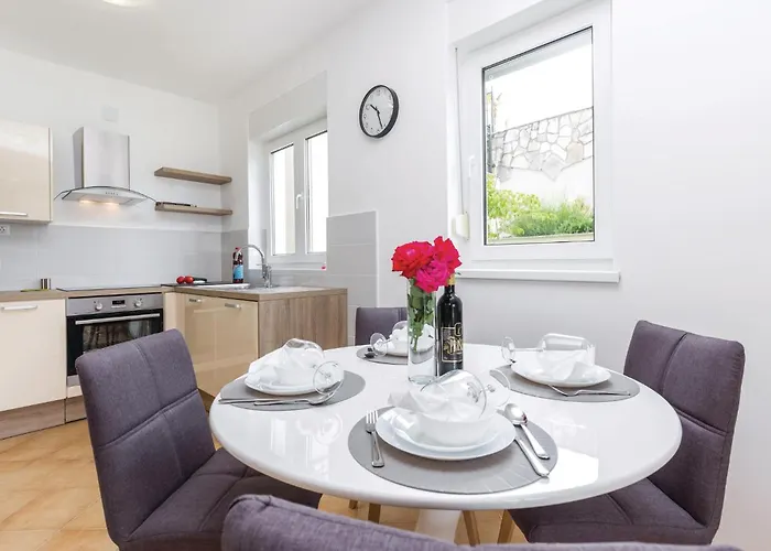 2 Bedroom Cozy In Apartmán *