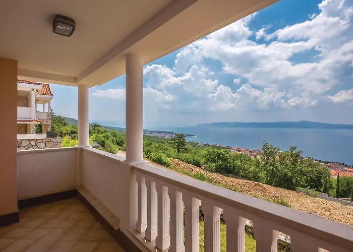 Apartmán 2 Bedroom Cozy In *